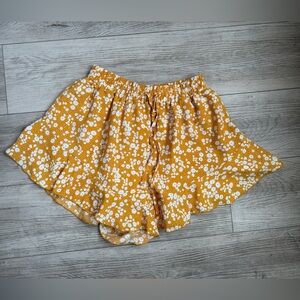 Showpo Mustard Floral Women's Shorts